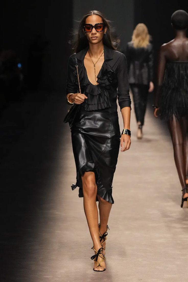 Tom-Ford-Spring-2024-Ready-to-Wear-Collection